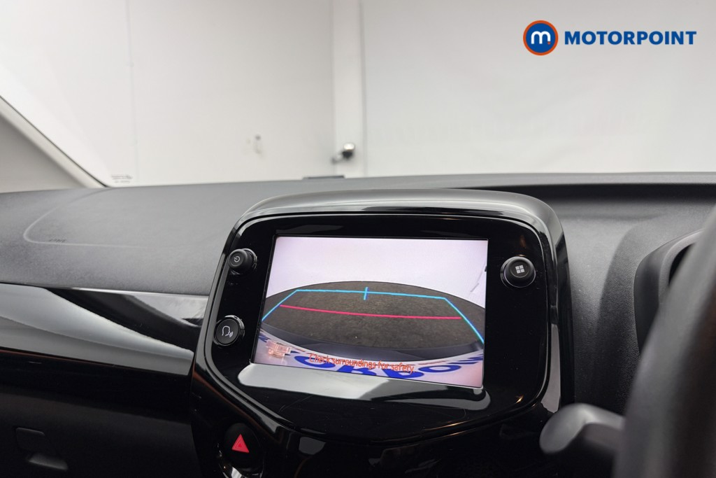 Used Toyota AYGO for sale - 77568054: Photo 28