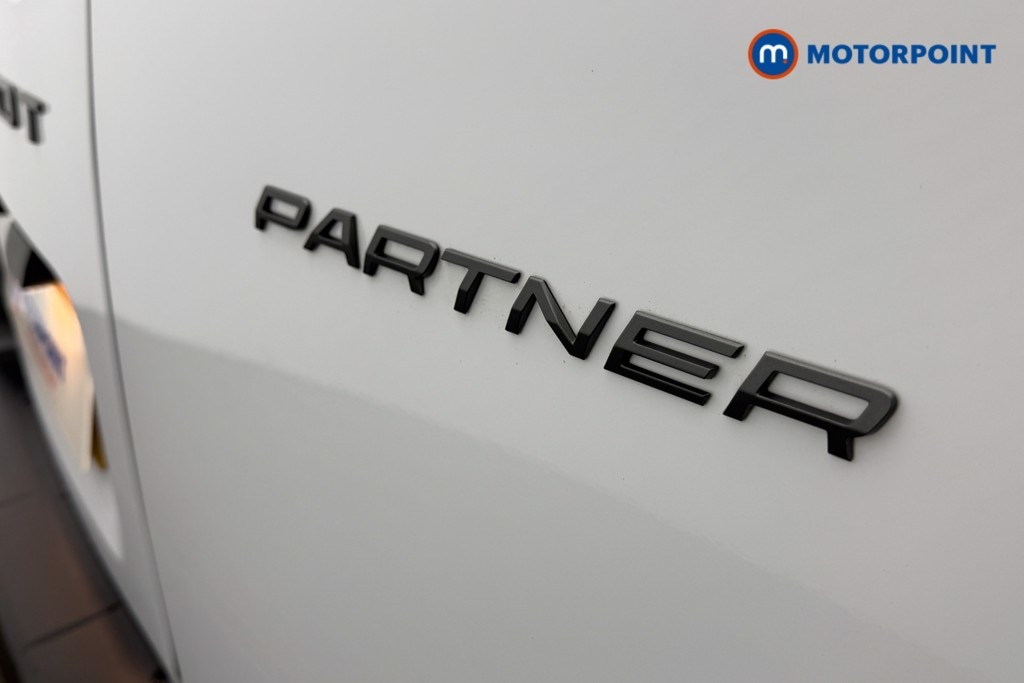 Used Peugeot Partner 2024 for sale - 77013807: Photo 24