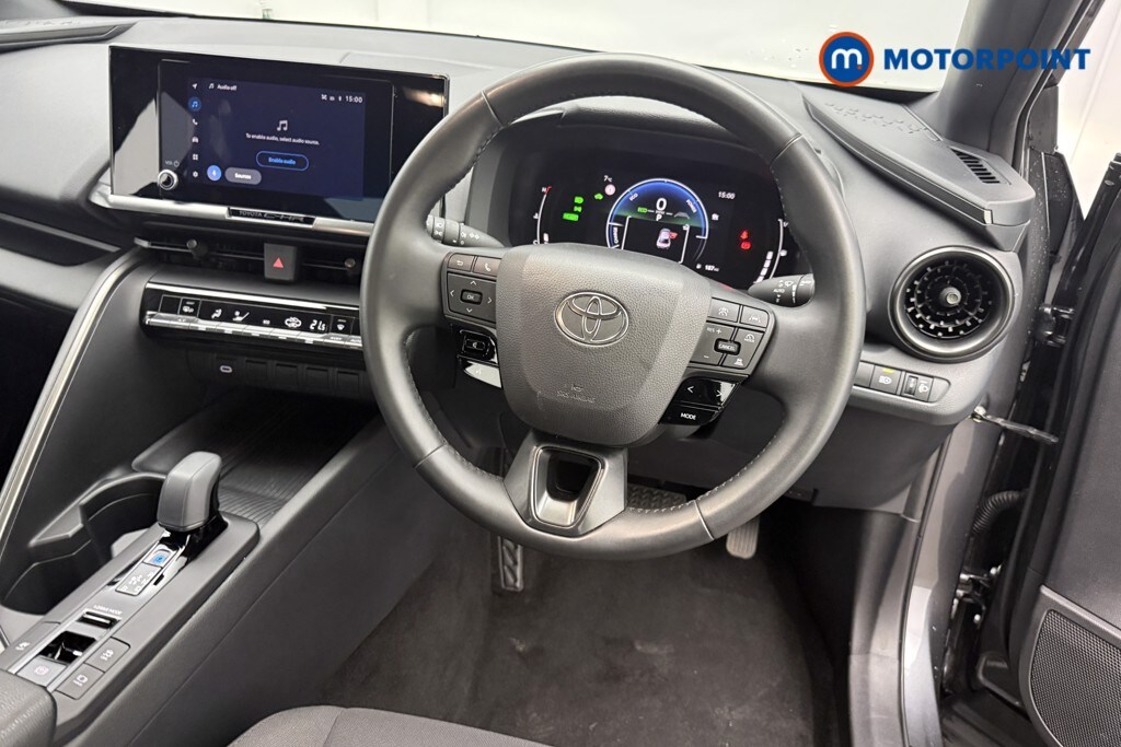 Used Toyota C-HR 2024 for sale - 76797347: Photo 24