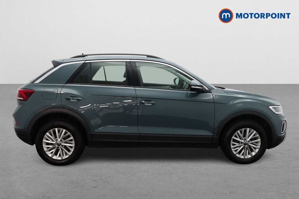 Used Volkswagen T-Roc 2023 for sale - 77604300: Photo 8