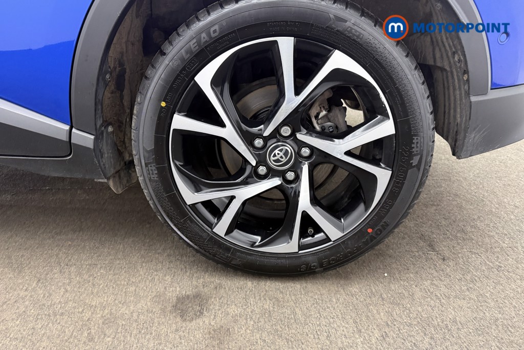 Used Toyota C-HR for sale - 77221206: Photo 32