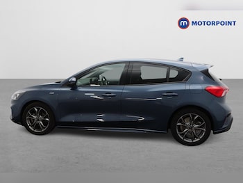 Used Ford Focus 2021 for sale - 76797456: Photo