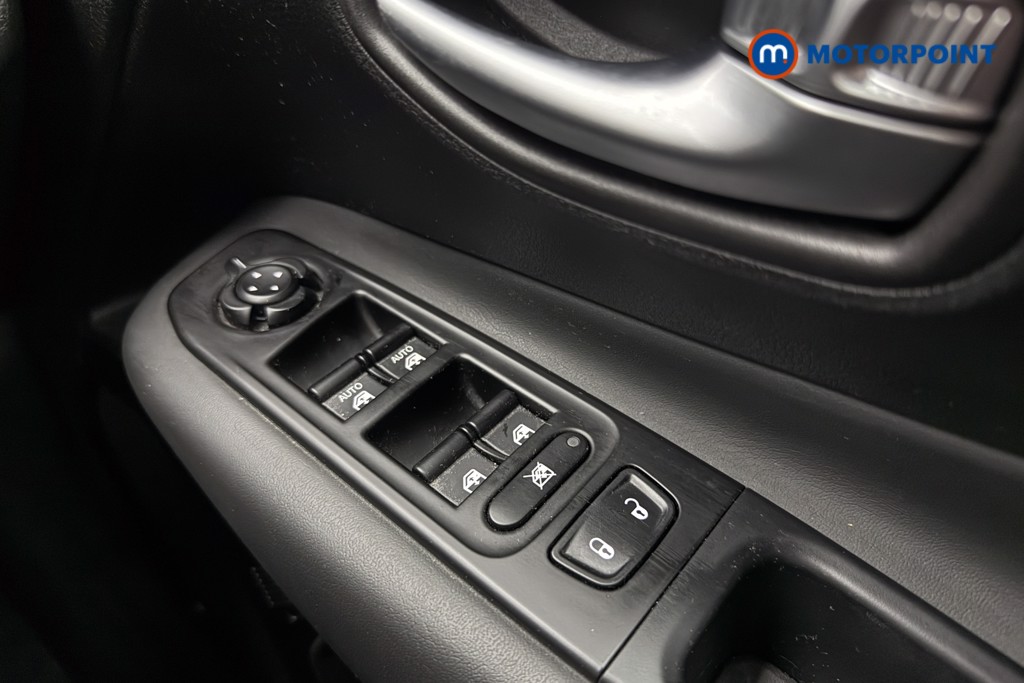 Used Jeep Renegade 2020 for sale - 77830851: Photo 24