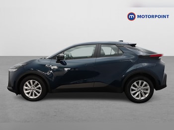 Used Toyota C-HR 2025 for sale - 79572420: Photo