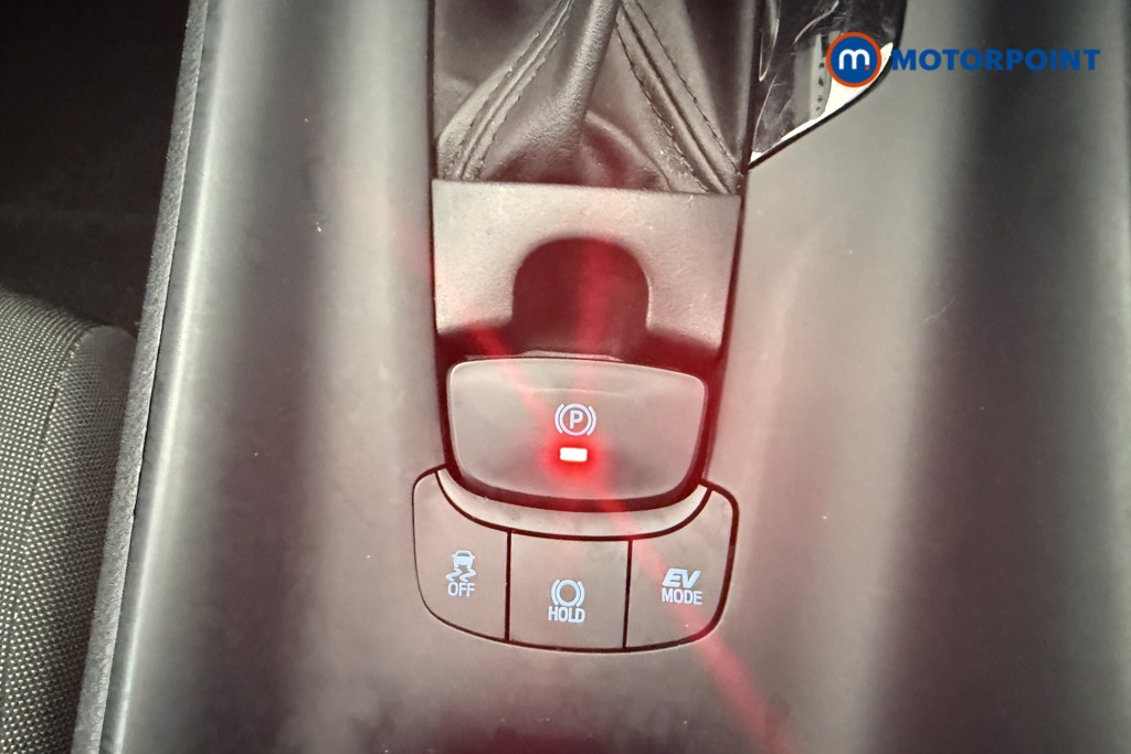 Used Toyota C-HR 2021 for sale - 76934029: Photo 23