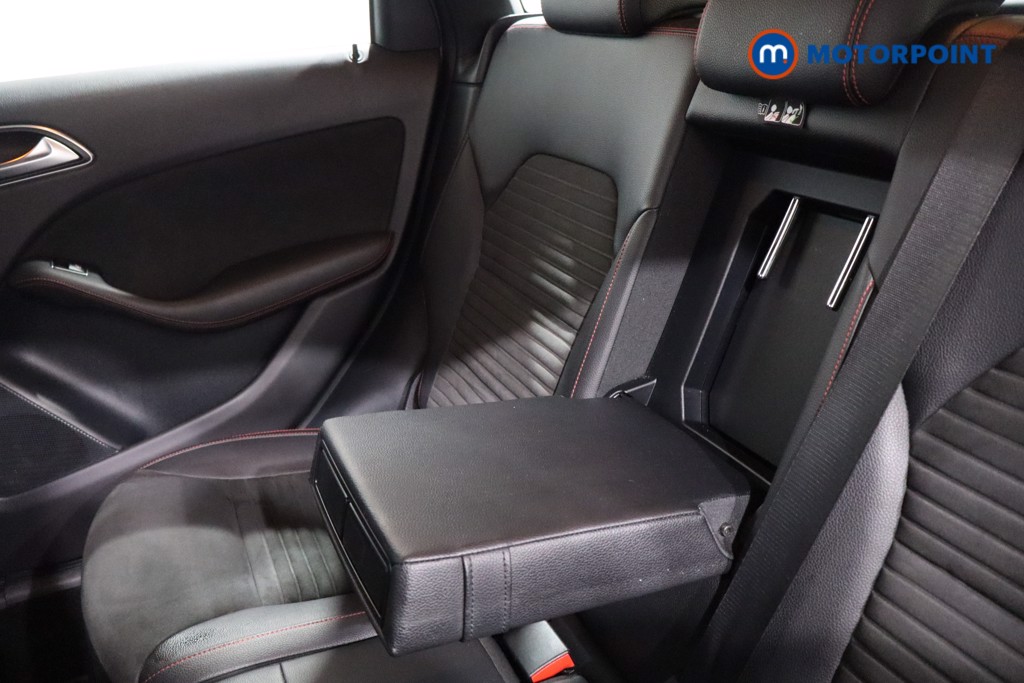 Used Mercedes-Benz B Class 2017 for sale - 77135063: Photo 14