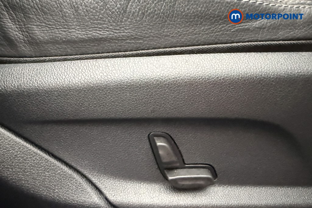 Used Mercedes-Benz GLC 2022 for sale - 77663039: Photo 26