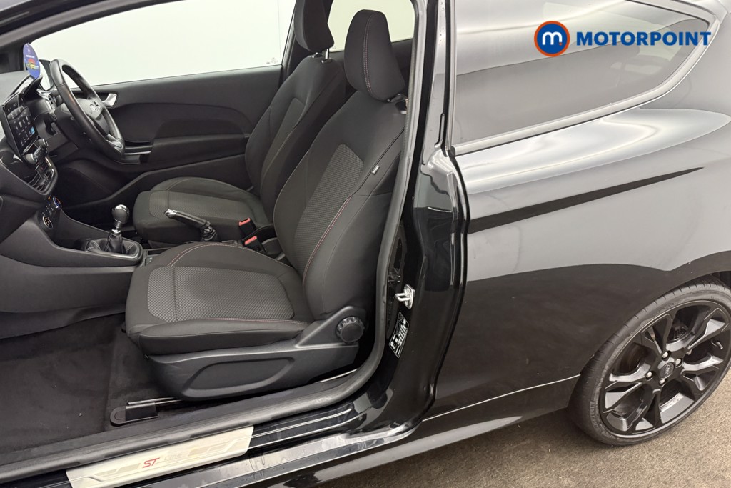 Used Ford Fiesta 2018 for sale - 76889920: Photo 10