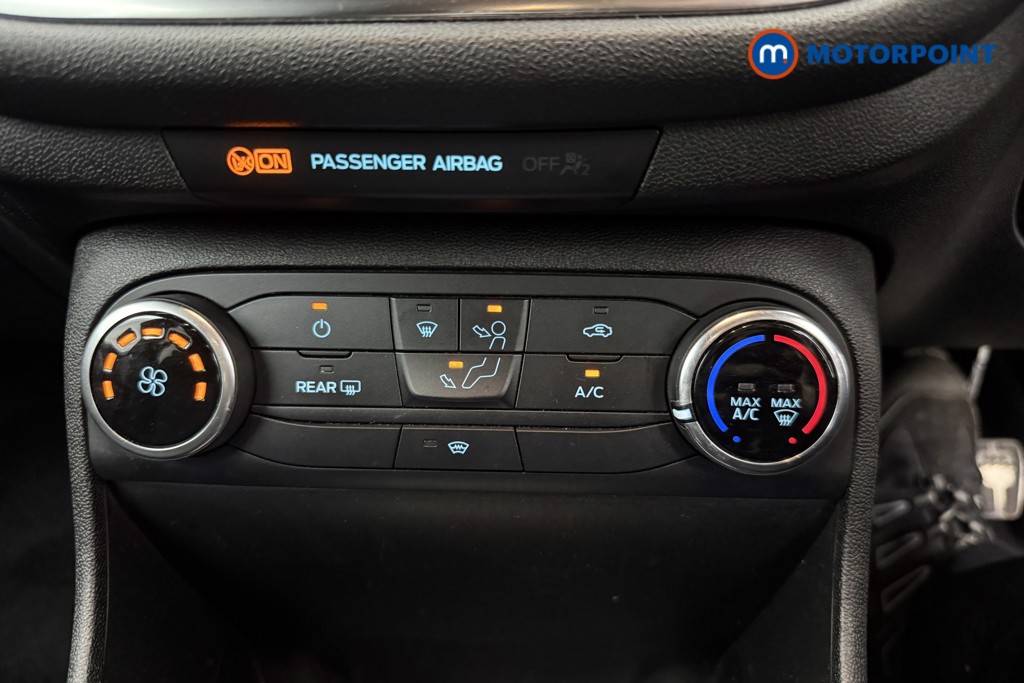 Used Ford Fiesta 2018 for sale - 76889920: Photo 31