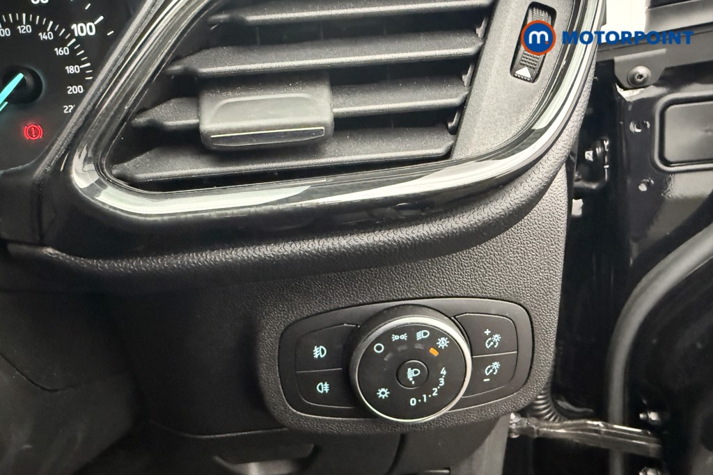 Used Ford Fiesta 2018 for sale - 76889920: Photo 37