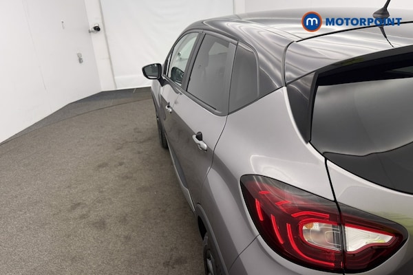 Used Renault Captur 2019 for sale - 76290895: Photo 29