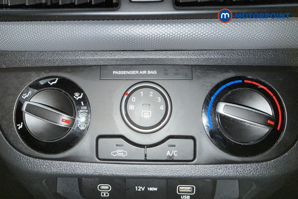 Used Hyundai i10 for sale - 77946542: Photo 24