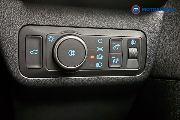 Used Ford Kuga 2025 for sale - 76064839: Photo 25
