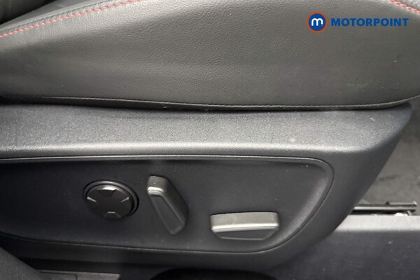 Used Ford Kuga 2025 for sale - 76064839: Photo 26