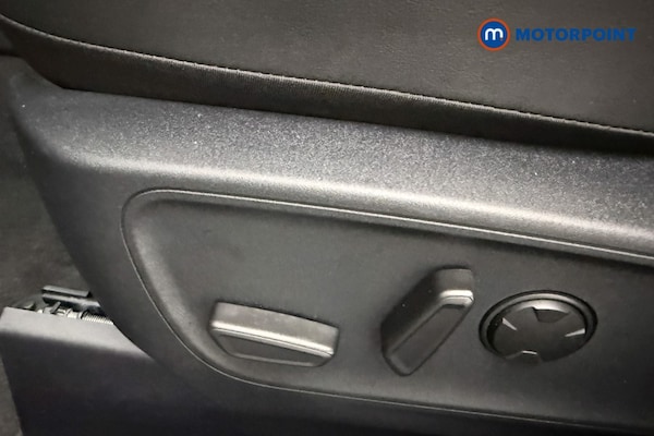 Used Ford Kuga 2025 for sale - 76064839: Photo 27