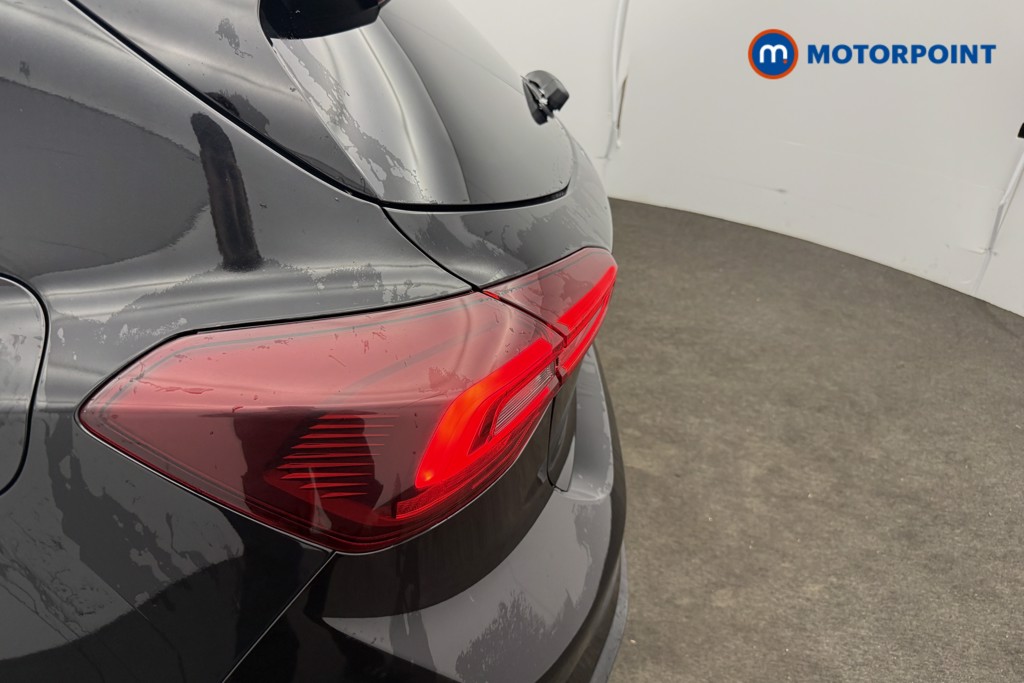 Used Ford Focus 2023 for sale - 76892549: Photo 17