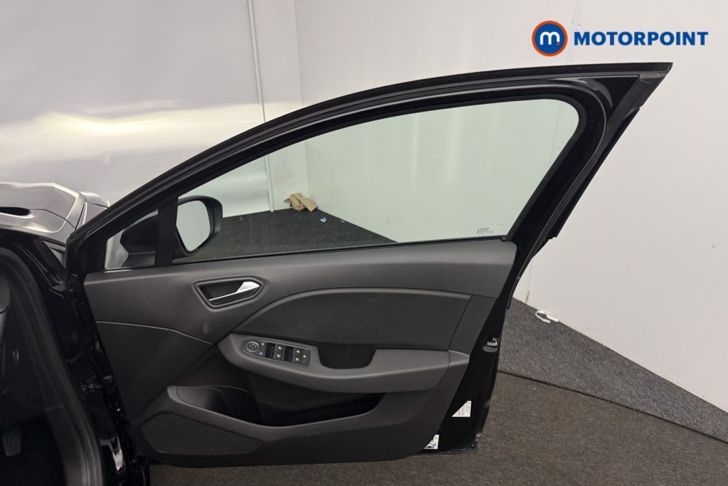 Used Renault Clio 2022 for sale - 76980214: Photo 25