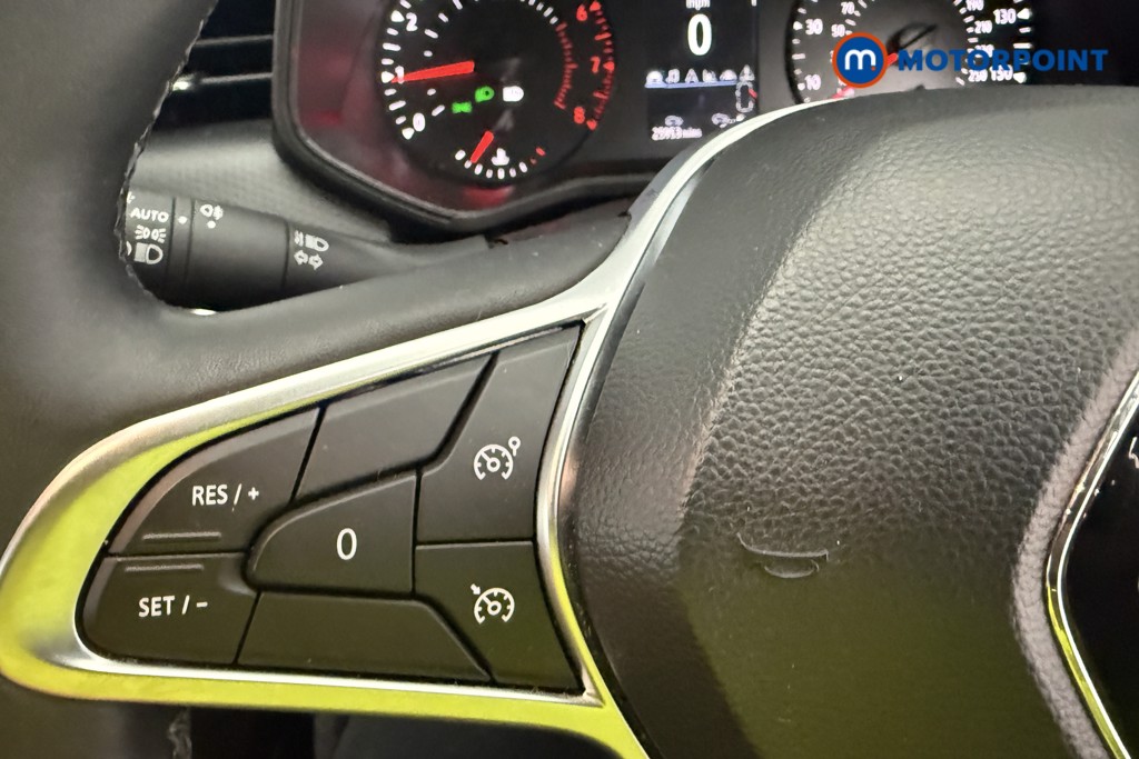 Used Renault Clio 2022 for sale - 76980214: Photo 35