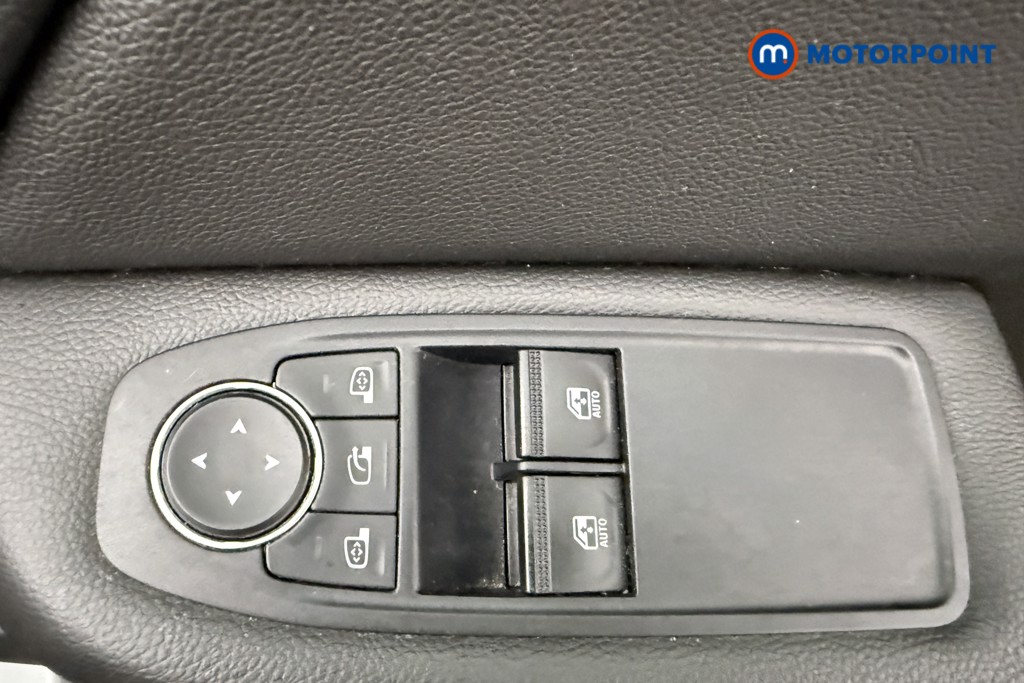 Used Renault Clio 2020 for sale - 76416163: Photo 27