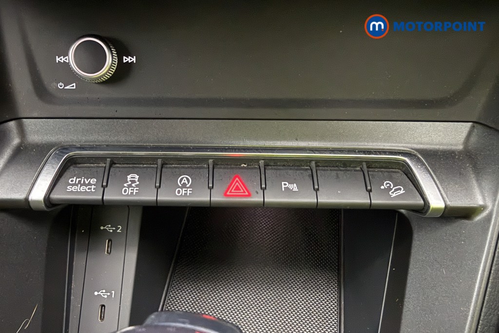 Used Audi Q3 2021 for sale - 76330204: Photo 45