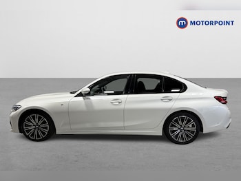 Used BMW 3 Series 2021 for sale - 77327145: Photo