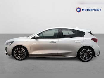 Used Ford Focus 2023 for sale - 76892550: Photo