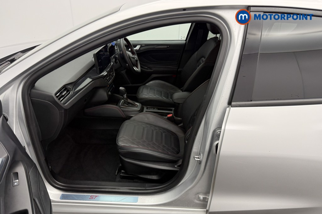 Used Ford Focus 2023 for sale - 76892550: Photo 9