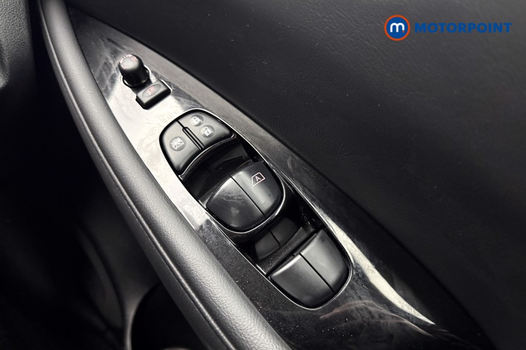 Used Nissan Leaf 2020 for sale - 76734522: Photo 25