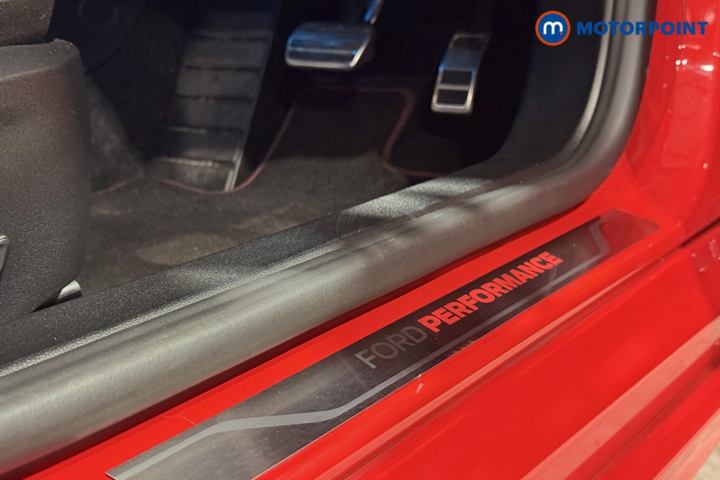 Used Ford Focus 2023 for sale - 76739059: Photo 33