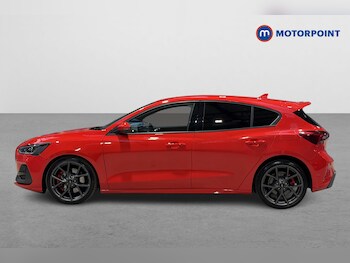 Used Ford Focus 2023 for sale - 76739059: Photo