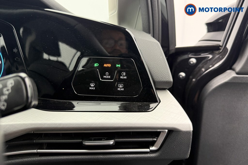 Used Volkswagen Golf 2021 for sale - 76286047: Photo 24