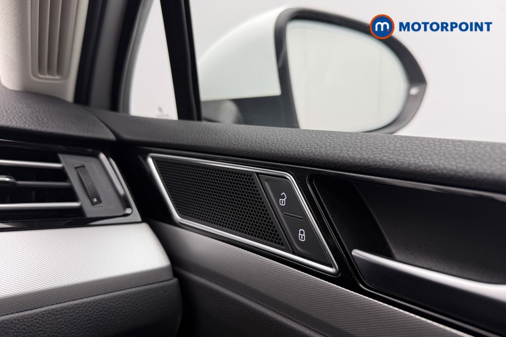 Used Volkswagen Passat 2017 for sale - 76415998: Photo 28