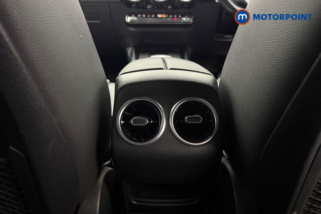 Used Mercedes-Benz GLA 2021 for sale - 76782709: Photo 31