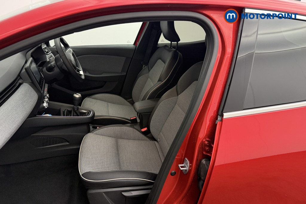 Used Renault Clio 2024 for sale - 76878738: Photo 10