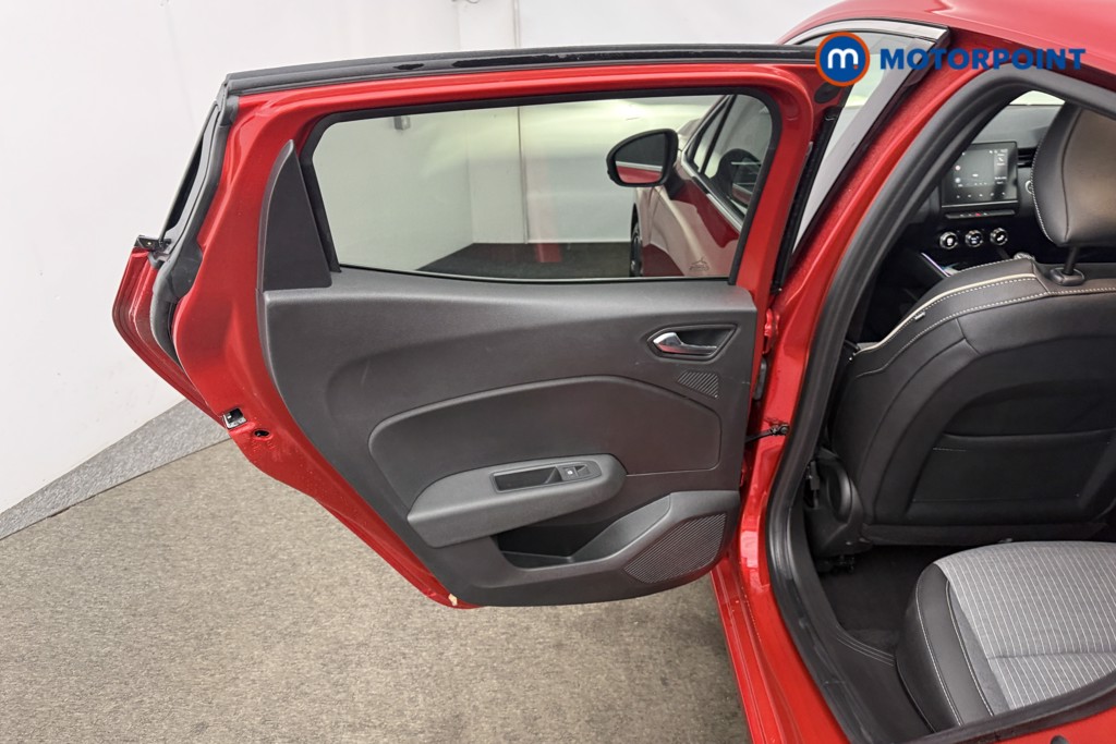 Used Renault Clio 2024 for sale - 76878738: Photo 15