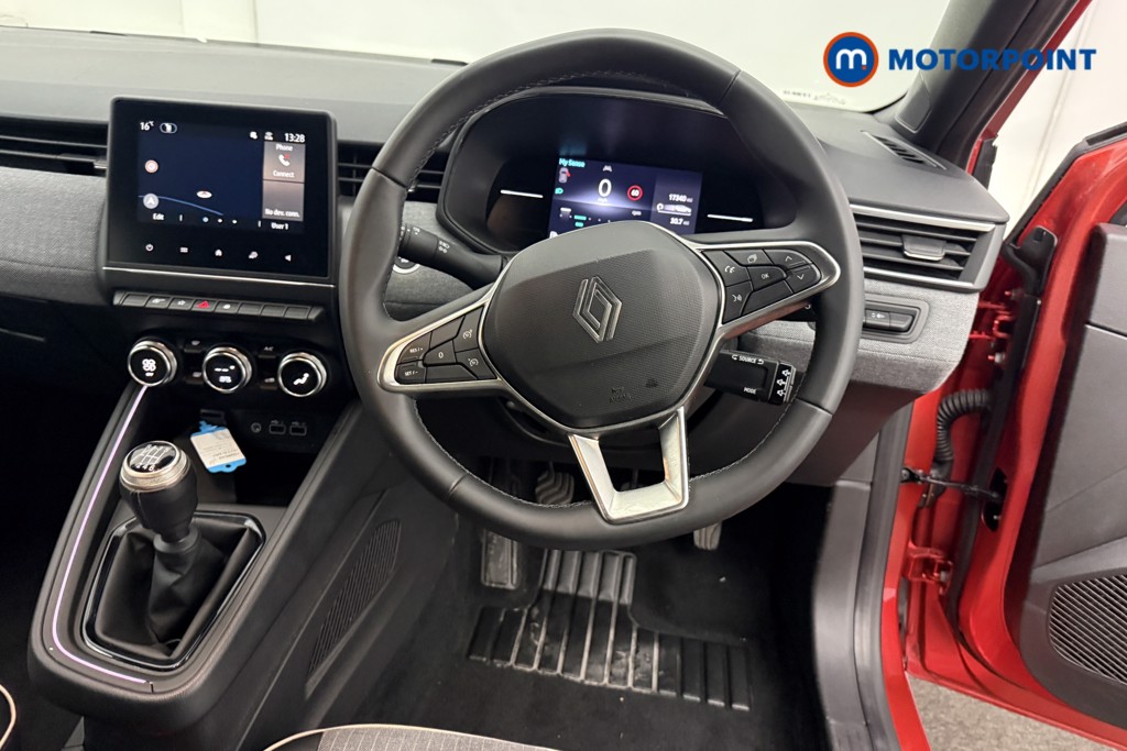 Used Renault Clio 2024 for sale - 76878738: Photo 24