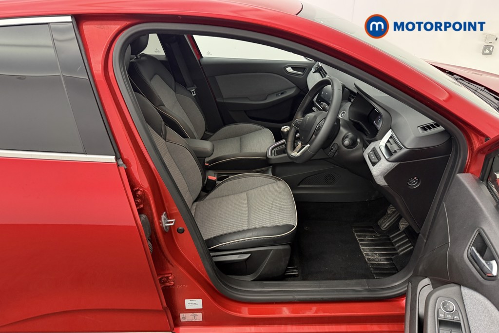 Used Renault Clio 2024 for sale - 76878738: Photo 25