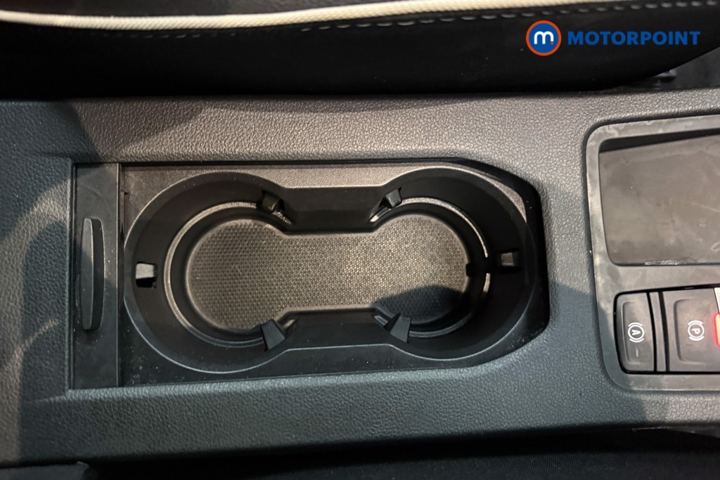 Used Renault Clio 2024 for sale - 76878738: Photo 28