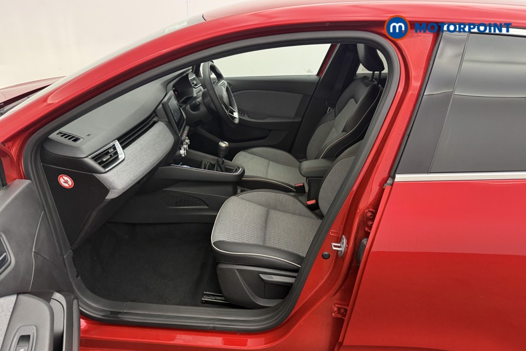 Used Renault Clio 2024 for sale - 76878738: Photo 9