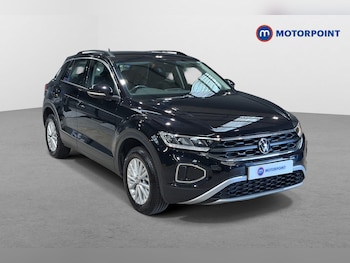 Used Volkswagen T-Roc 2023 for sale - 79196382: Photo