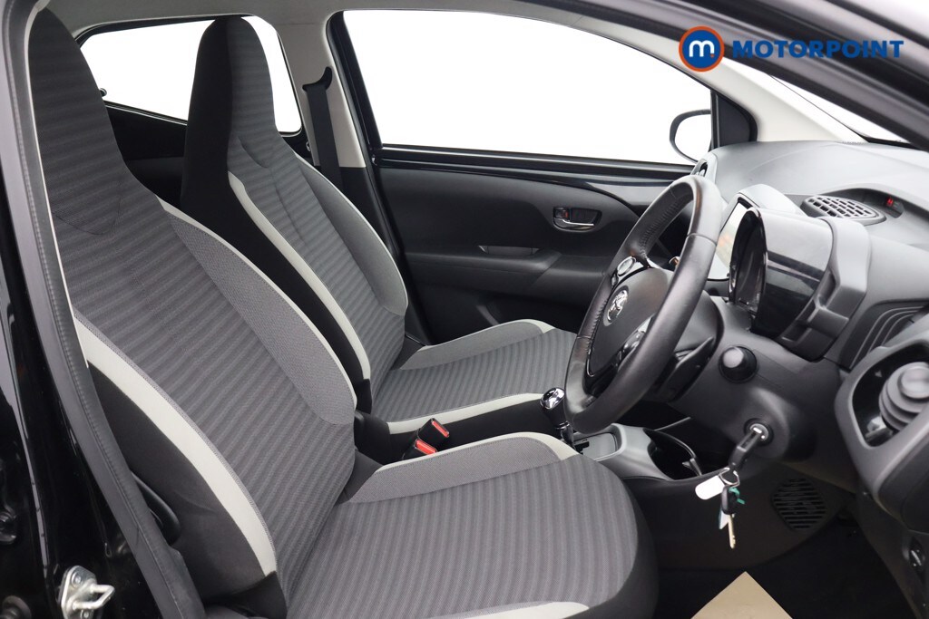 Used Toyota AYGO 2019 for sale - 77476998: Photo 22