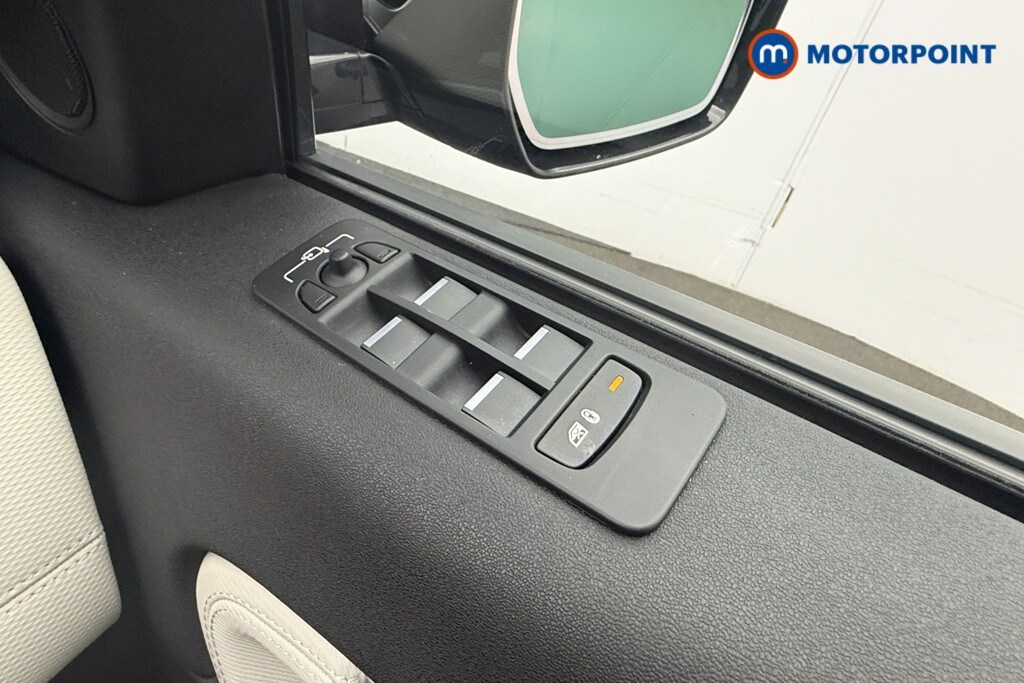 Used Land Rover Discovery Sport for sale - 78037992: Photo 24