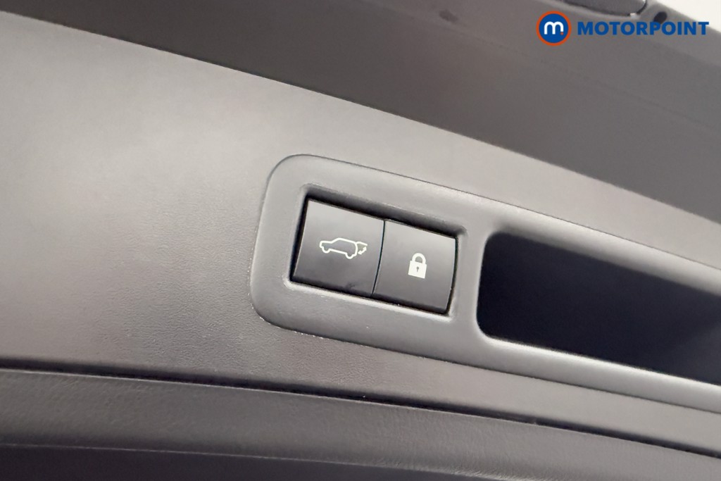 Used Lexus UX 2019 for sale - 77327139: Photo 40