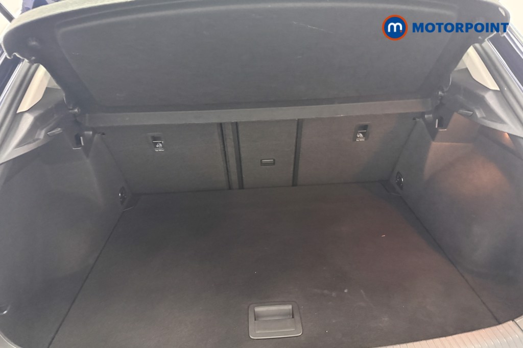 Used Volkswagen T-Roc 2019 for sale - 77136574: Photo 18