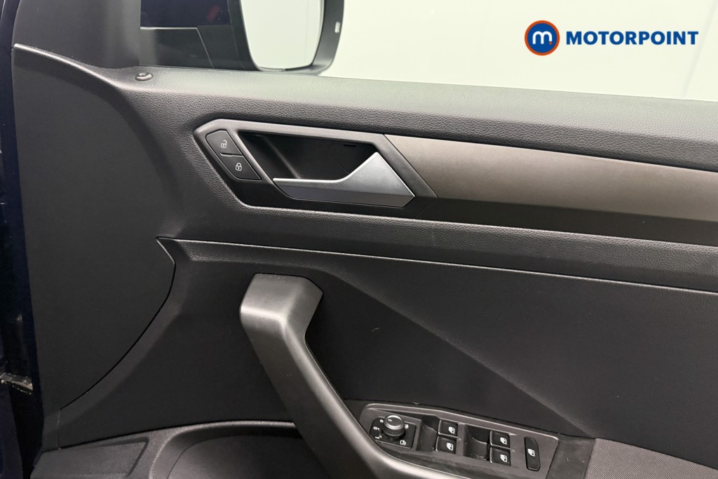 Used Volkswagen T-Roc 2019 for sale - 77136574: Photo 26