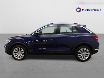 Used Volkswagen T-Roc 2019 for sale - 77136574: Photo