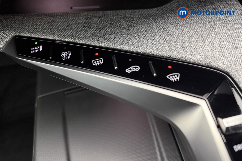 Used Peugeot 3008 2024 for sale - 76626000: Photo 24