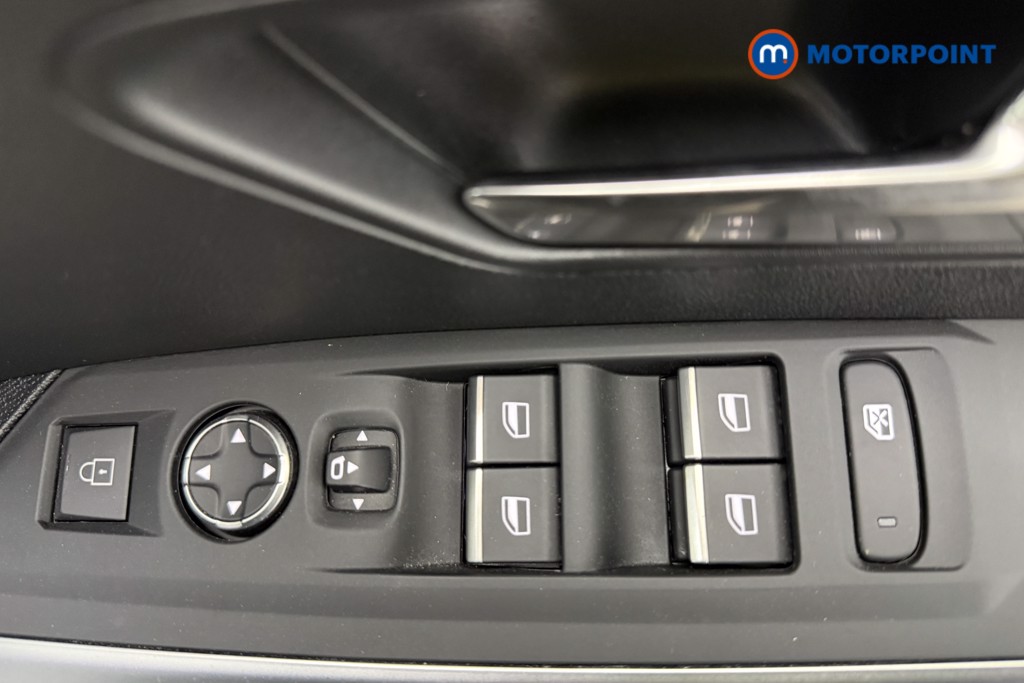 Used Peugeot 3008 2024 for sale - 76626000: Photo 26