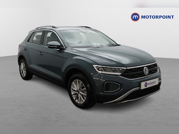 Used Volkswagen T-Roc 2023 for sale - 77916832: Photo