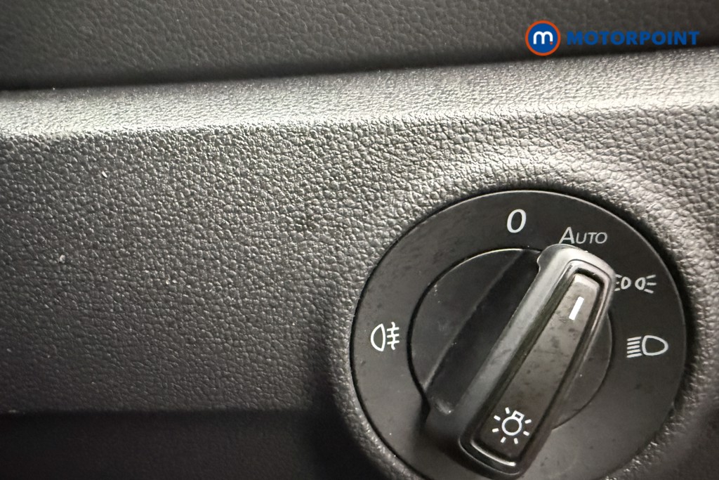 Used Volkswagen T-Roc 2023 for sale - 77916832: Photo 24